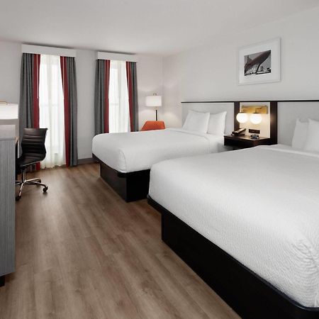 فندق Ramada By Wyndham ميلووكي المظهر الخارجي الصورة