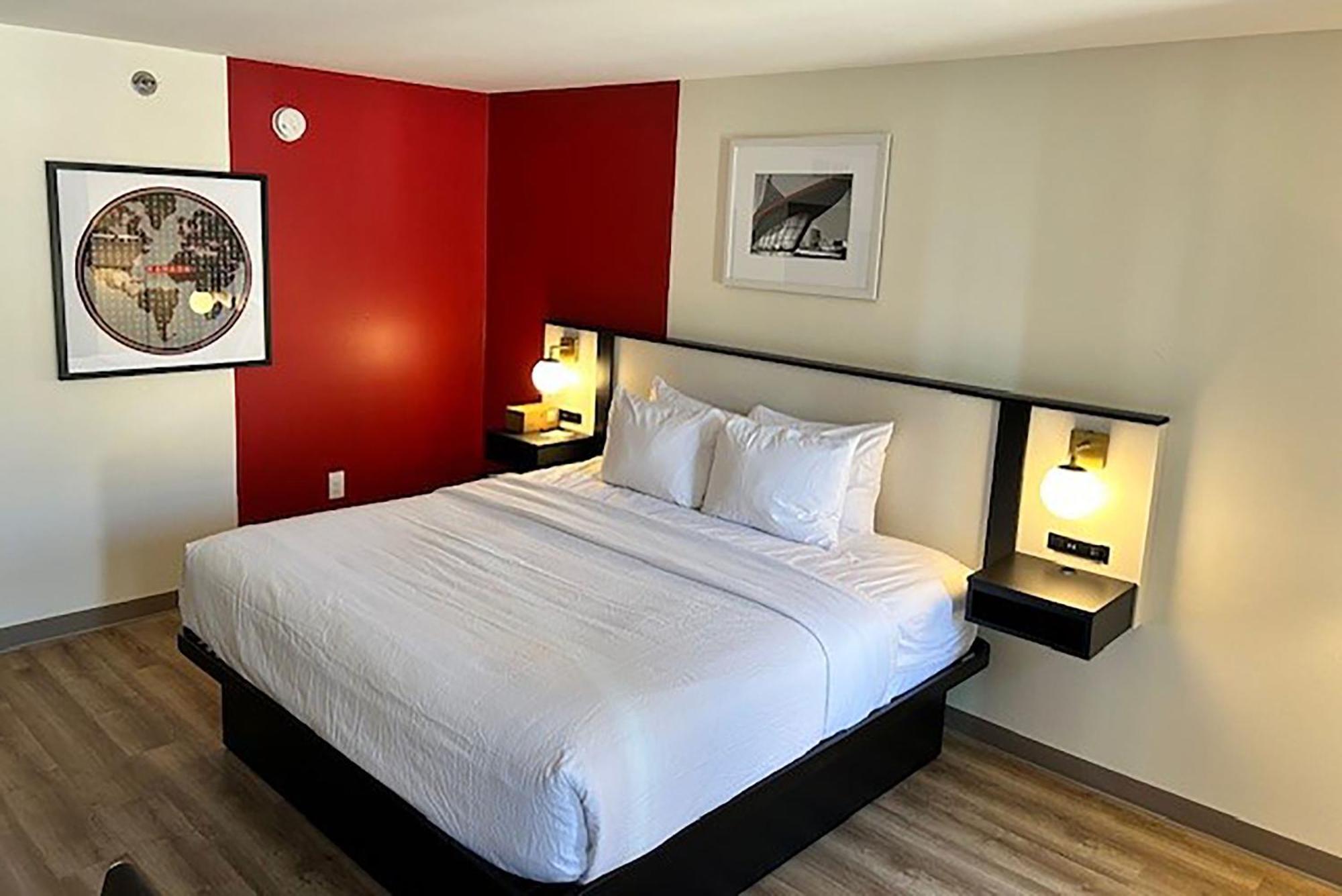 فندق Ramada By Wyndham ميلووكي المظهر الخارجي الصورة
